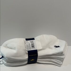 Polo Ralph Lauren (6) Pairs Men’s Classic Sports Half Cushioned White Socks.